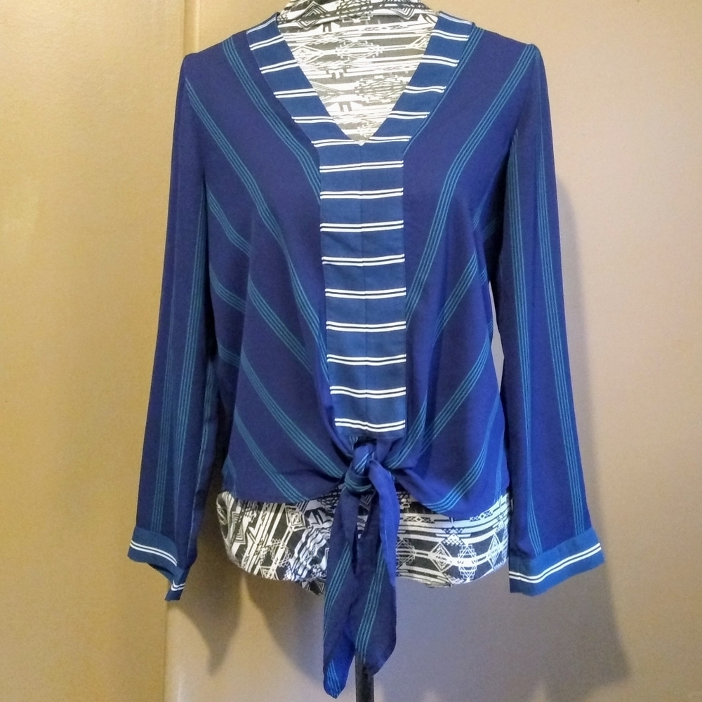 Monteau blue & teal tie front blouse *3/$30 Sale*